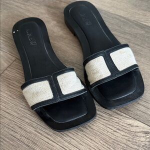J. Crew Women's Black and Cream Slide Sandals